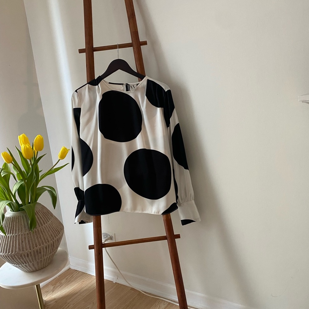 Perfect blouse for special date !!!